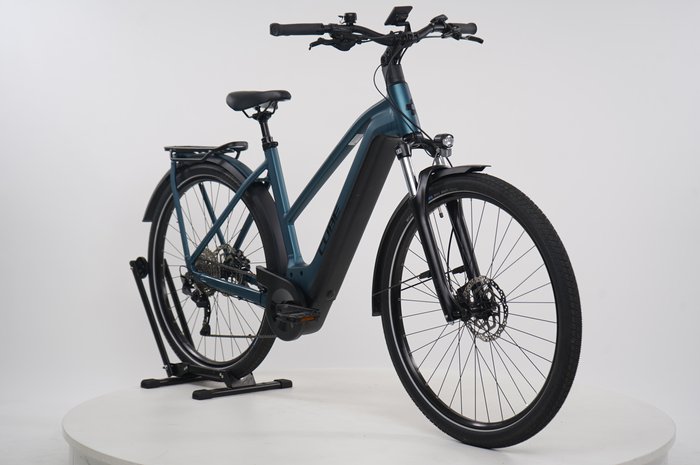 CUBE Kathmandu Hybrid ONE 750