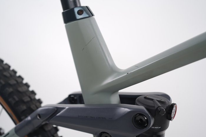 CUBE Stereo Hybrid 160 HPC Race 625 27.5