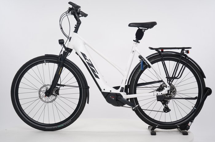 KTM CENTO 10