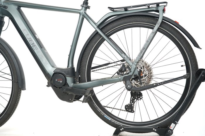 CUBE Kathmandu Hybrid Pro 625