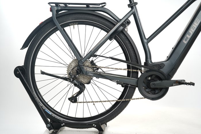 CUBE Kathmandu Hybrid ONE 625