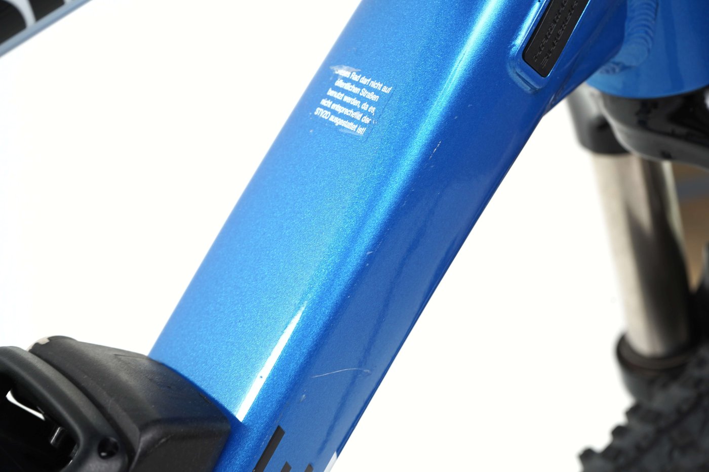 https://images.cdn.europe-west1.gcp.commercetools.com/b8f70299-e4ee-4e48-8388-0bd81b1aed37/DSC01219-AMGML6pV-zoom.jpeg