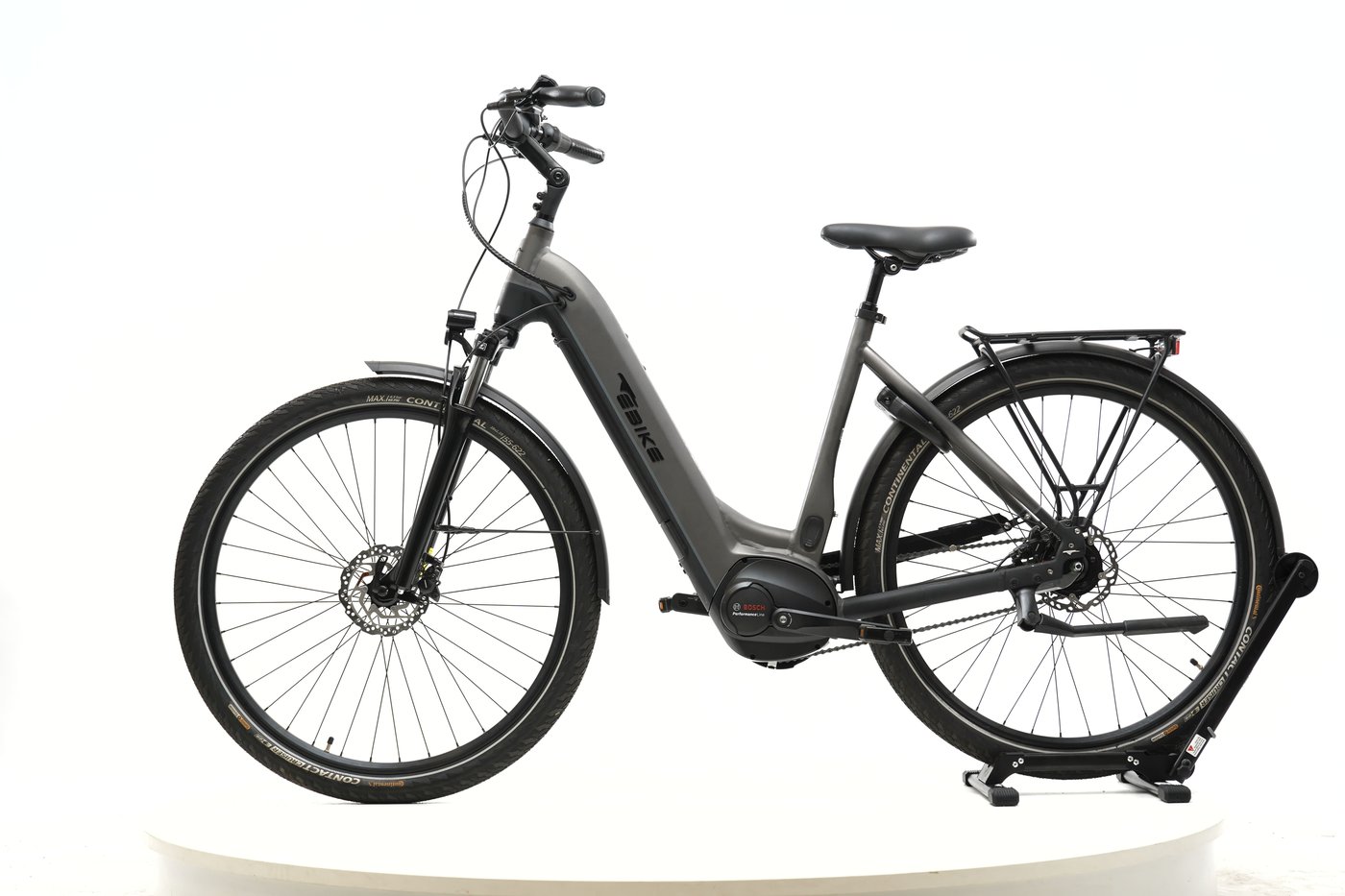 https://images.cdn.europe-west1.gcp.commercetools.com/b8f70299-e4ee-4e48-8388-0bd81b1aed37/DSC03094-iwn4dG-4-zoom.jpg