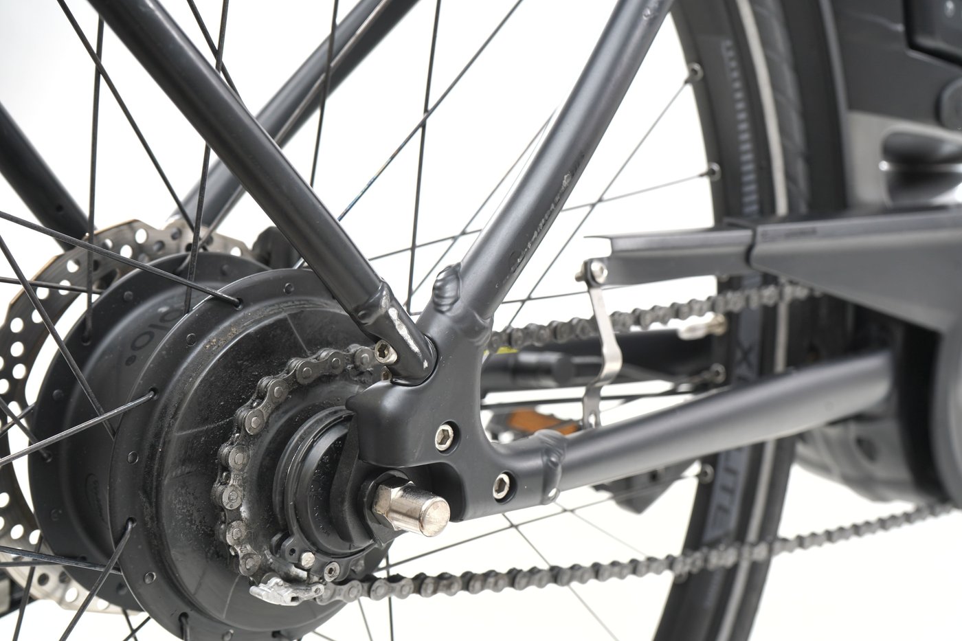 https://images.cdn.europe-west1.gcp.commercetools.com/b8f70299-e4ee-4e48-8388-0bd81b1aed37/DSC04880-rv9MbRHJ-zoom.jpg