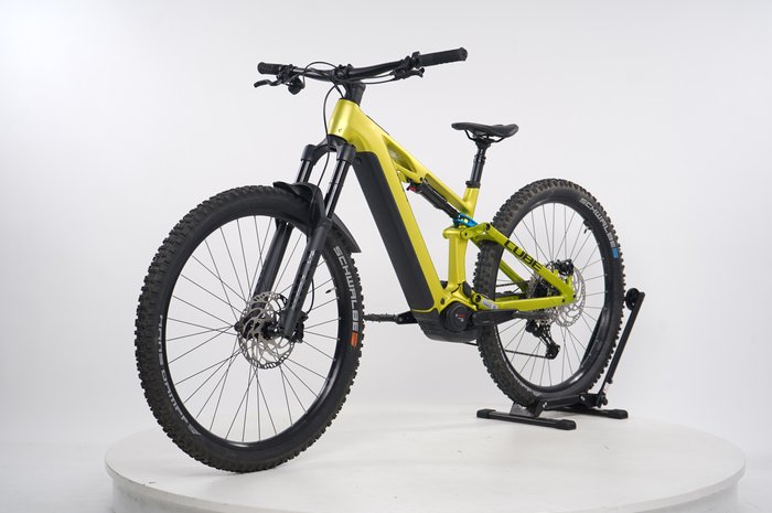 CUBE Stereo Hybrid one 44HPC Race