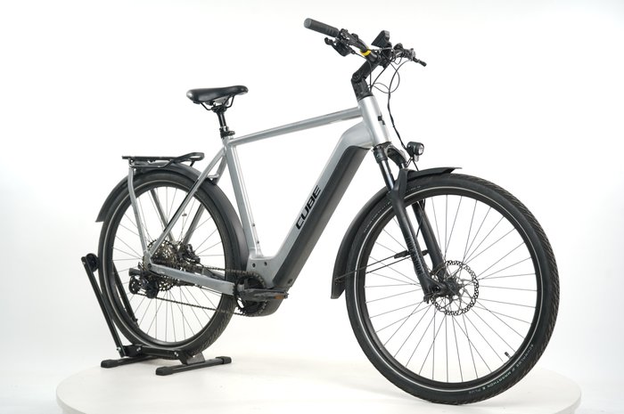 CUBE Kathmandu Hybrid SL 750