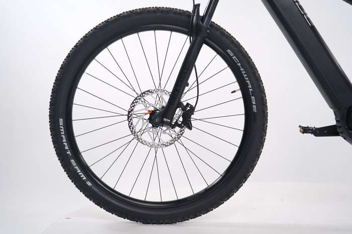 CUBE Reaction Hybrid Race 800