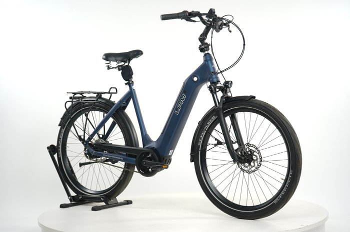 Velo de Ville Custom Made LPM