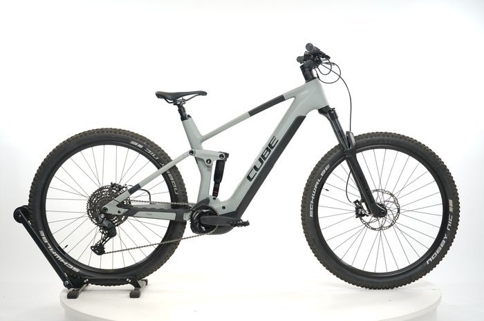 CUBE Stereo Hybrid 140 HPC Pro 625