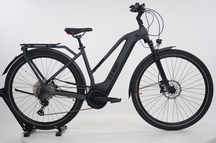 CUBE Touring Hybrid EXC 625