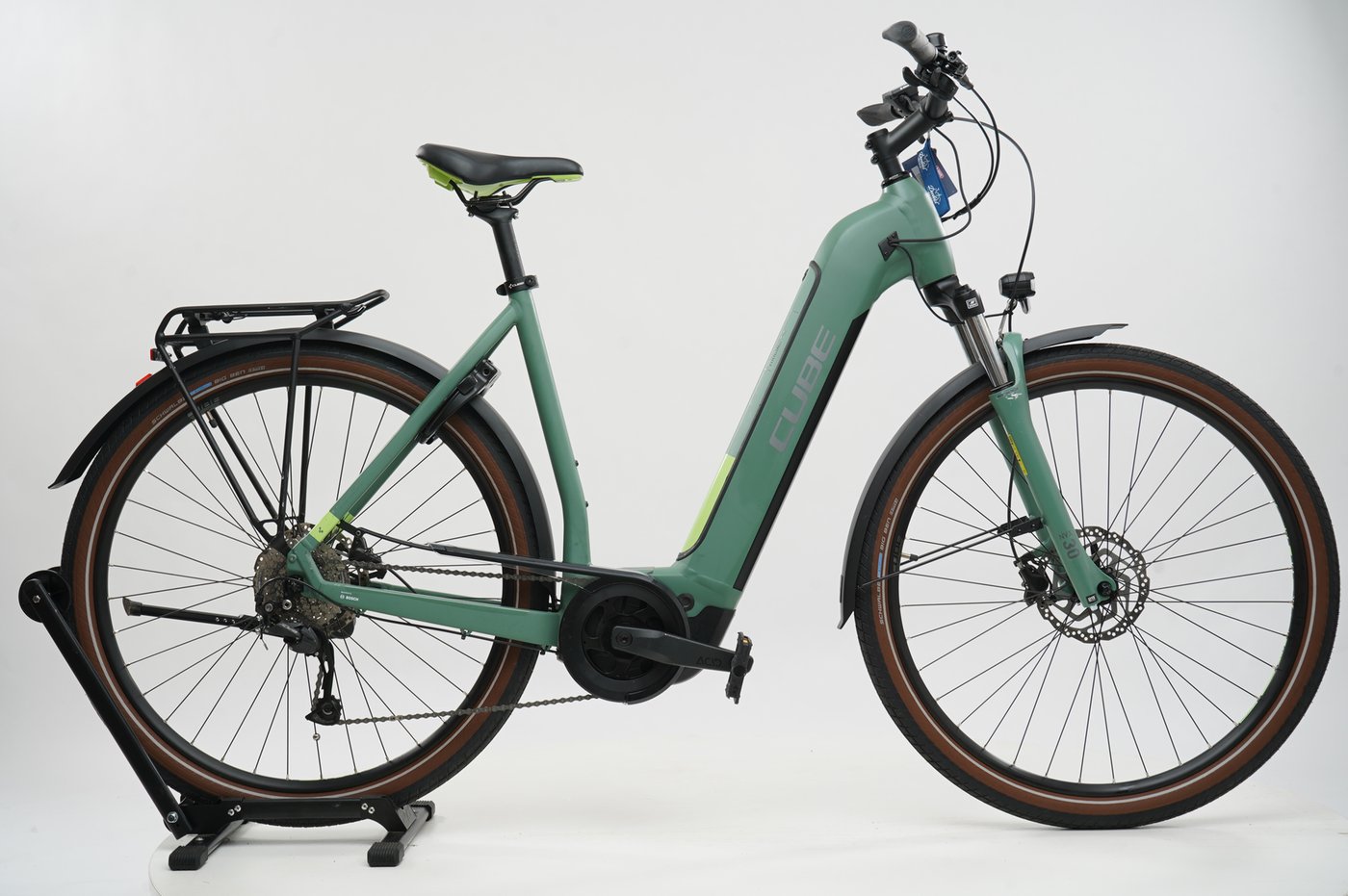fahrrad 28 zoll rosa MILORD. 7-Gang Komfort mit Korb und Rückenträger, Hollandrad, Damenfahrrad, Citybike, Cityrad, Retro, Vintage Sport & Freizeit Schwalbe Smart Sam - Active - 2.35 Größe:37 Thule High-Grade Lock Sicherheitsschloß