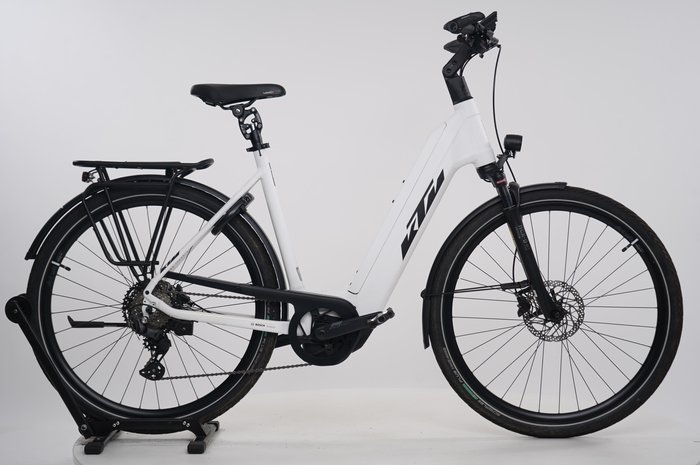KTM CENTO 10 Plus