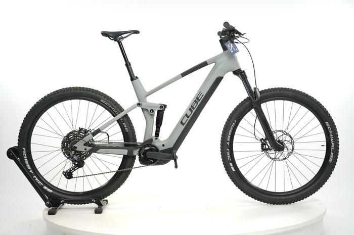 CUBE Stereo Hybrid 140 HPC Actionteam 625 29