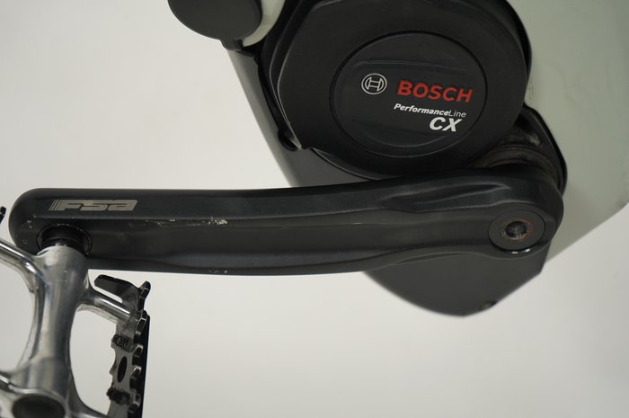axess Force WS