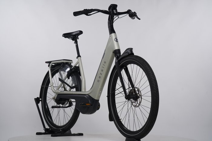 Gazelle Avignon C380 HMB