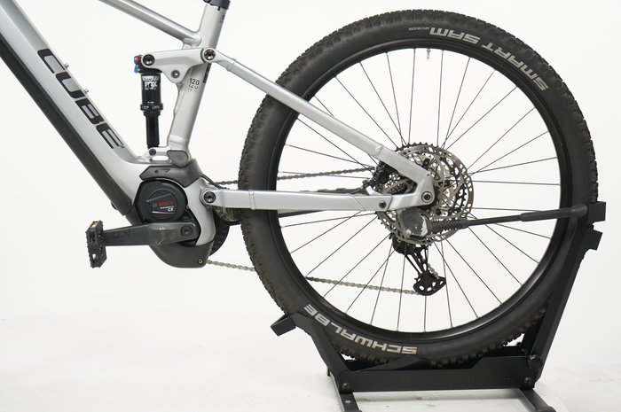 CUBE Stereo Hybrid 120 Race 750