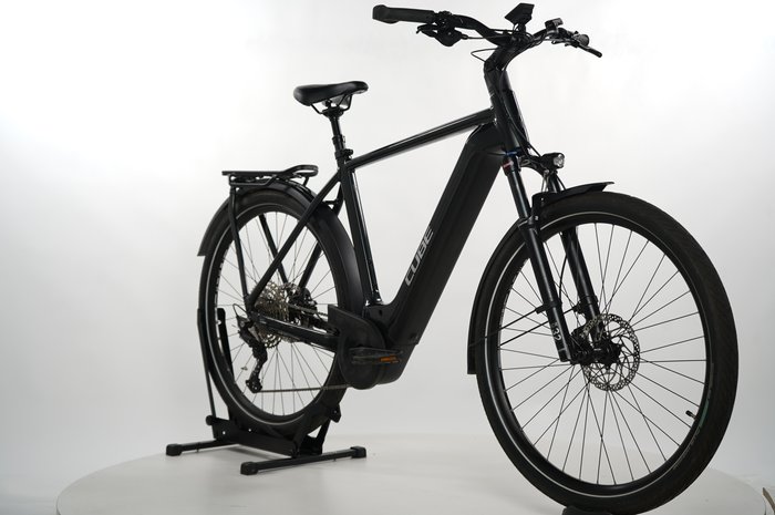 CUBE Kathmandu Hybrid EXC 750