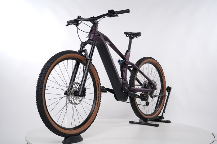 CUBE Stereo Hybrid 120 Race 625