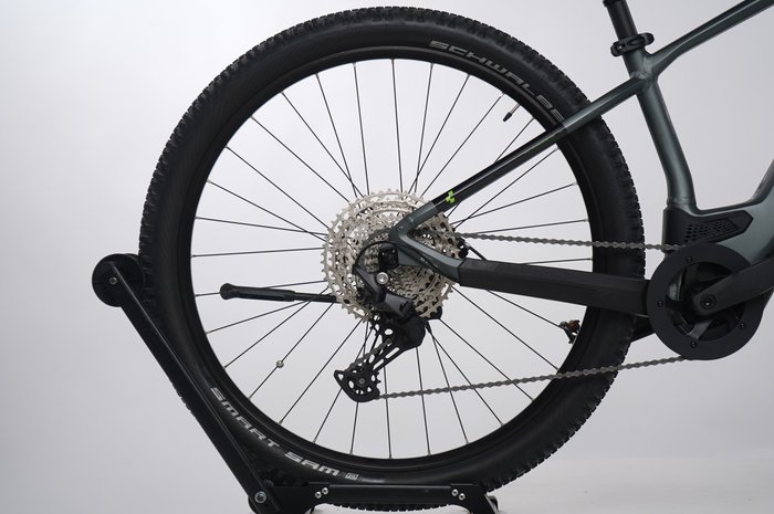 Cube Reaction Hybrid Pro