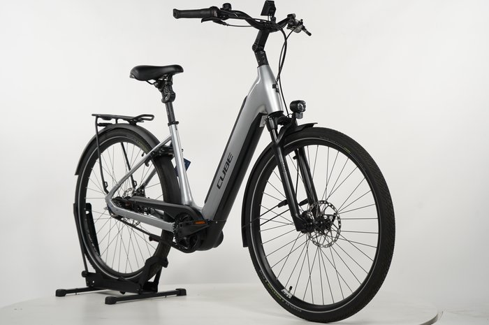 CUBE Supreme Hybrid SLX 625 Easy Entry