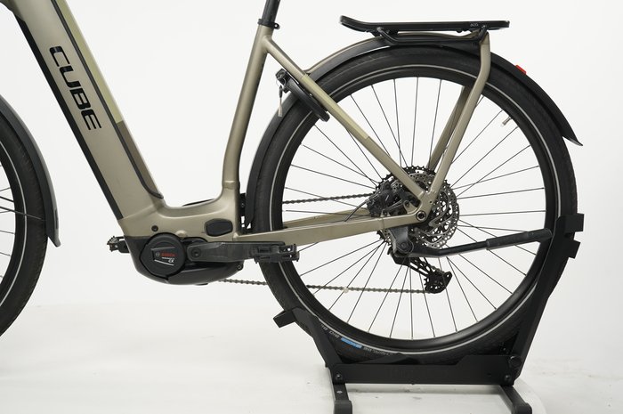 CUBE Kathmandu Hybrid Pro 750 Easy Entry