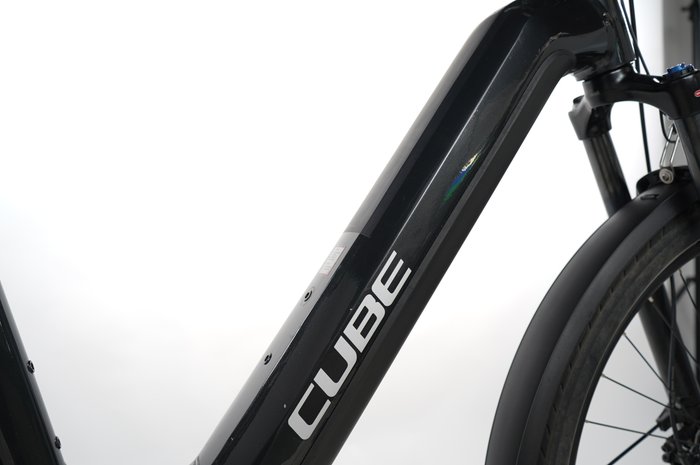 CUBE Kathmandu Hybrid EXC 750