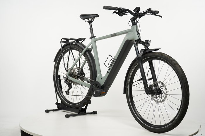 CUBE Nuride Hybrid SLX
