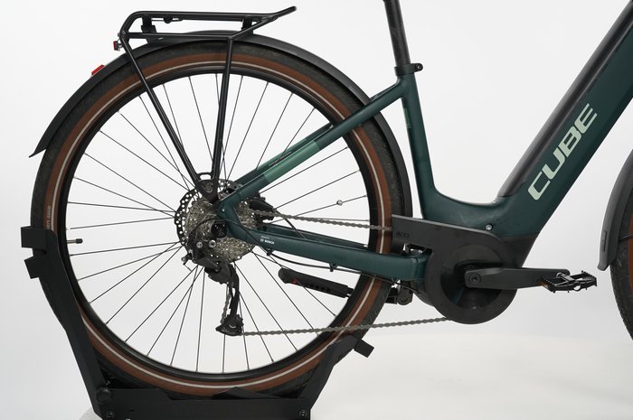 CUBE Touring Hybrid ONE 625