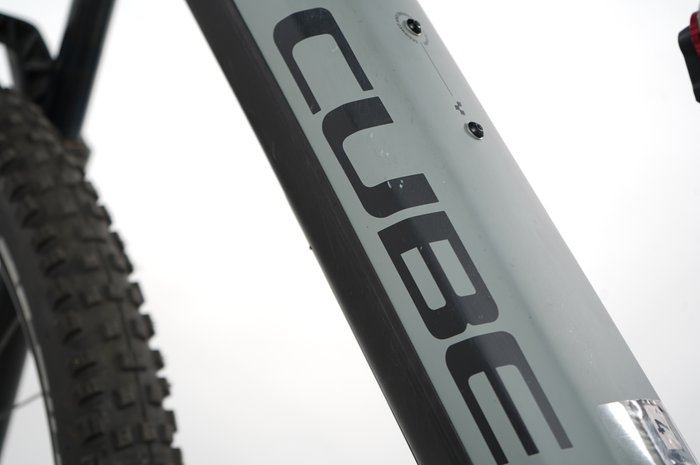 CUBE Stereo Hybrid 140 HPC Pro 625