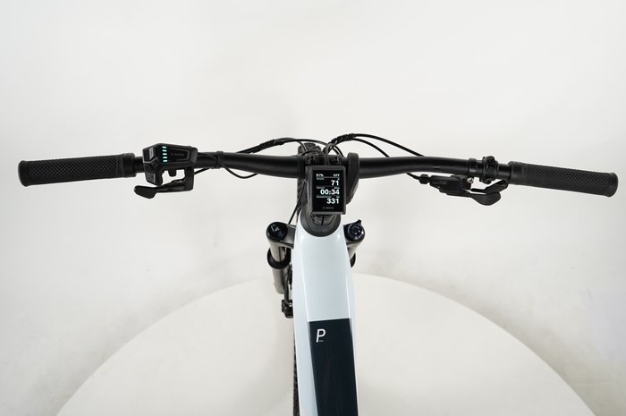 CUBE Stereo Hybrid 140 HPC Pro 750