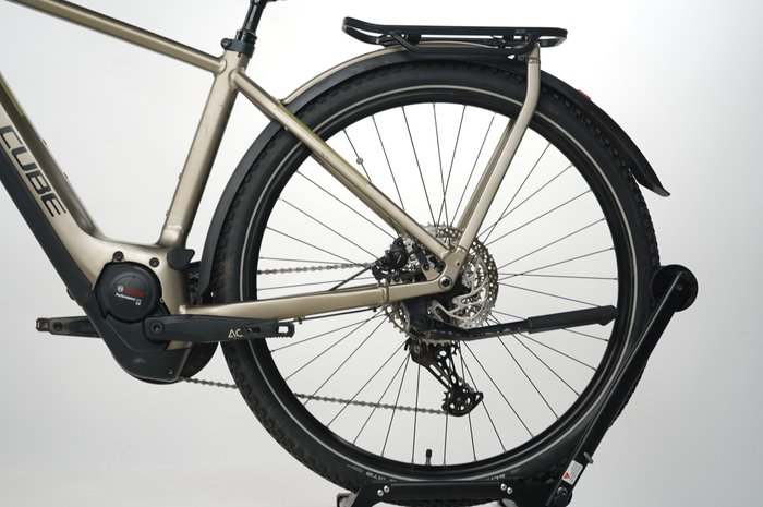 Cube Kathmandu Hybrid Pro 750