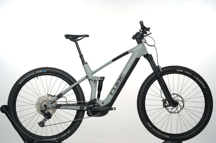 Cube Stereo Hybrid 140 HPC Actionteam 750 29