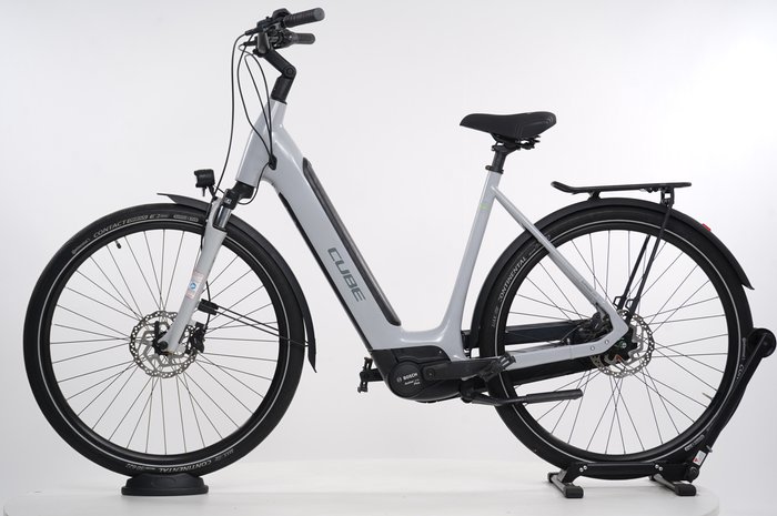Cube Supreme Hybrid ONE 400 Easy Entry