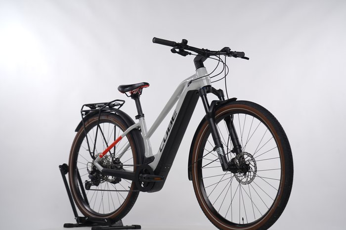 Cube Reaction Hybrid Pro 625