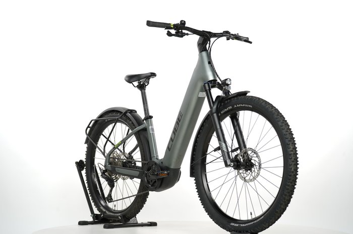 CUBE Reaction Hybrid Pro 750
