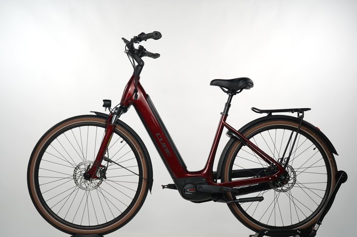 Cube Supreme Hybrid Pro 625 Easy Entry