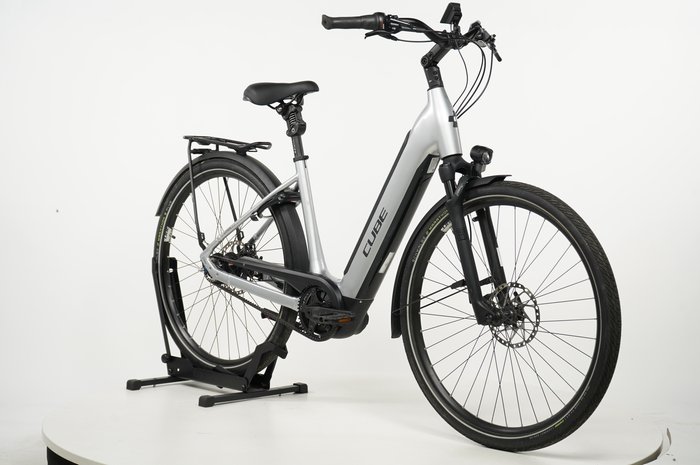CUBE Supreme Hybrid SLX 625 Easy Entry