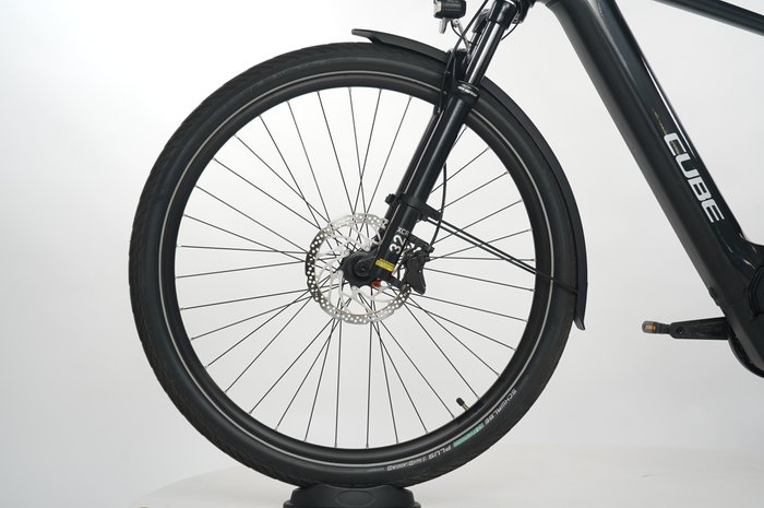 CUBE Kathmandu Hybrid EXC 750