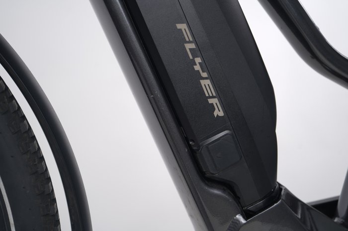 FLYER Upstreet5 5.40