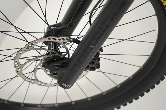 CUBE Stereo Hybrid 160 HPC Race 750 27.5