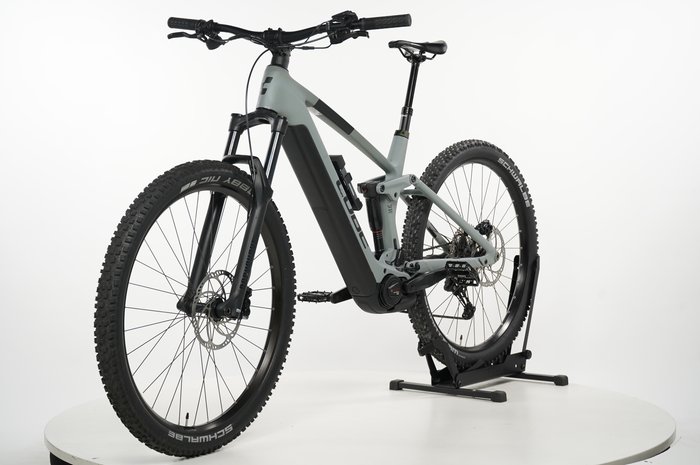 CUBE Stereo Hybrid 140 HPC Pro 750