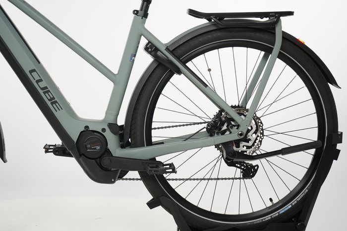 CUBE Kathmandu Hybrid ONE 750