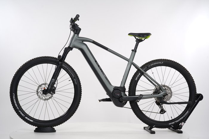 Cube Reaction Hybrid Pro 750