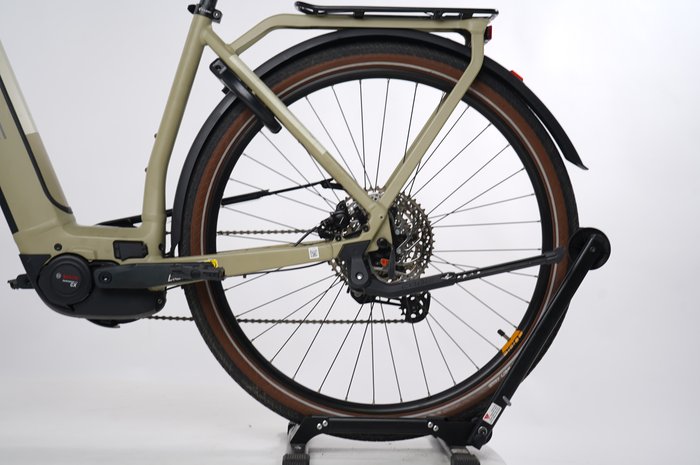 Cube Kathmandu Hybrid Pro 625 Easy Entry