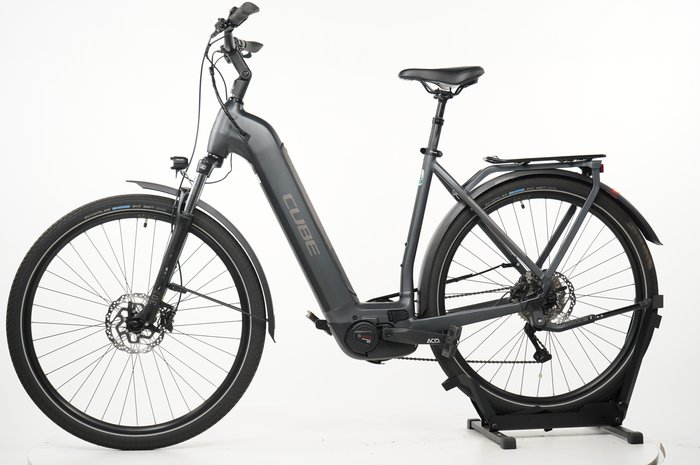 CUBE Kathmandu Hybrid ONE 625