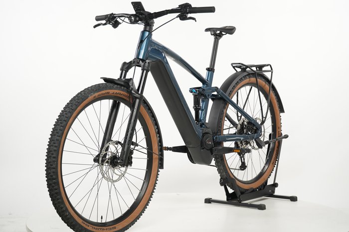 CUBE Stereo Hybrid 120 Race 750