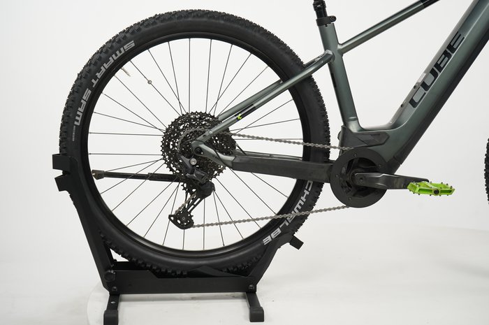 CUBE Reaction Hybrid Pro 750