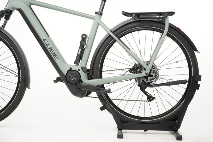 CUBE Kathmandu Hybrid ONE