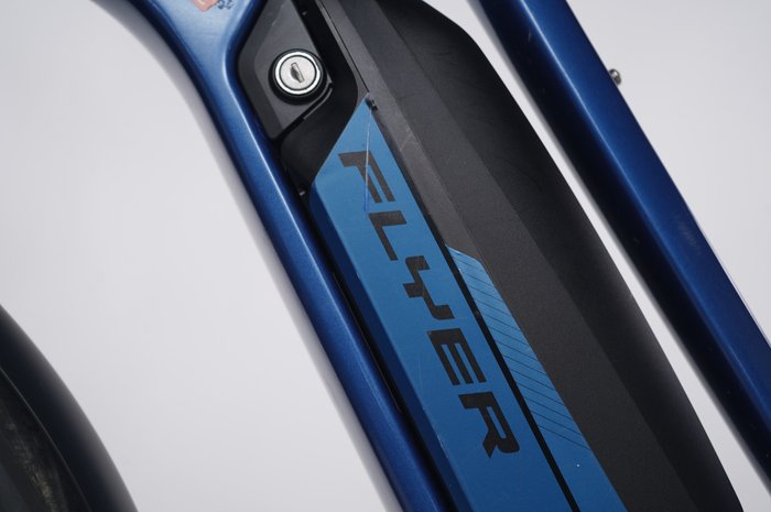 FLYER Upstreet3 7.23