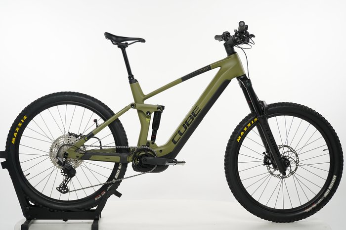 CUBE Stereo Hybrid 160 HPC Race 750 27.5
